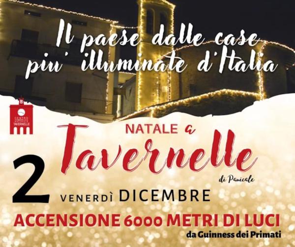 Titolo: Natale a Tavernelle - Il paese con la case più illuminate d’Italia 